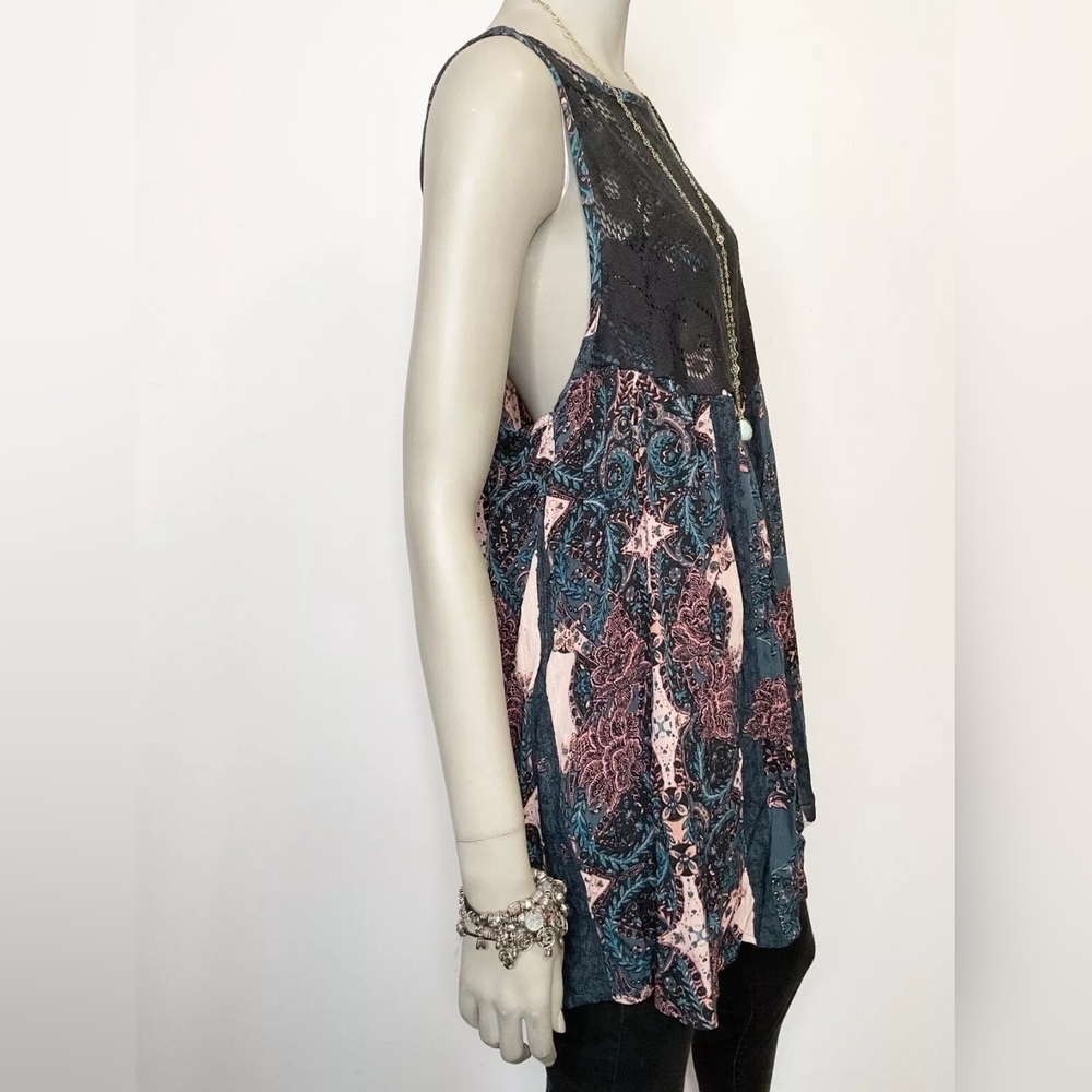 Intimately Free People Count Me In Lace Racerback Tank – XS – NWT - Picture 3 of 8
